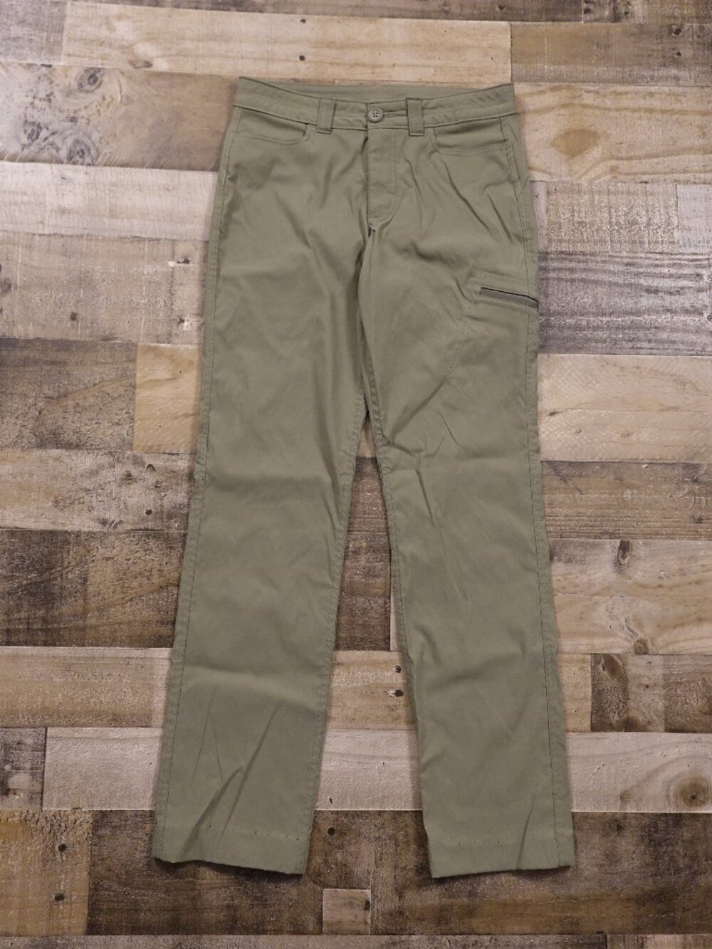 Eddie Bauer Guide Pro Pants Women’s 4 Sage Green Hiking Outdoor Stretch Trail